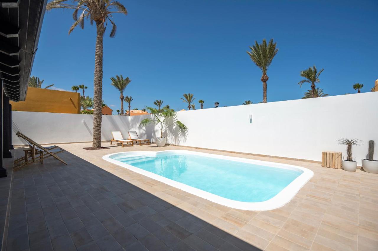 Villa Tropico - Design House With Pool In Corralejo Esterno foto