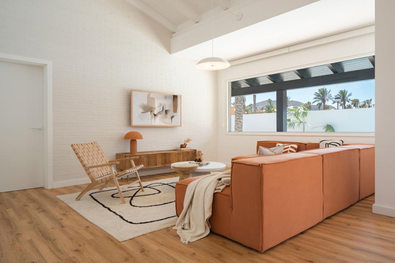 Villa Tropico - Design House With Pool In Corralejo Esterno foto