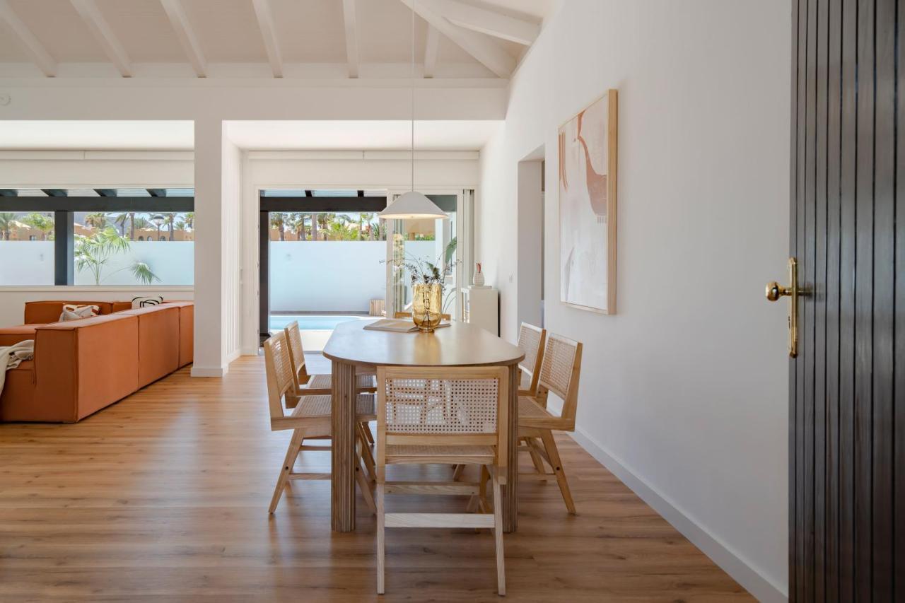 Villa Tropico - Design House With Pool In Corralejo Esterno foto